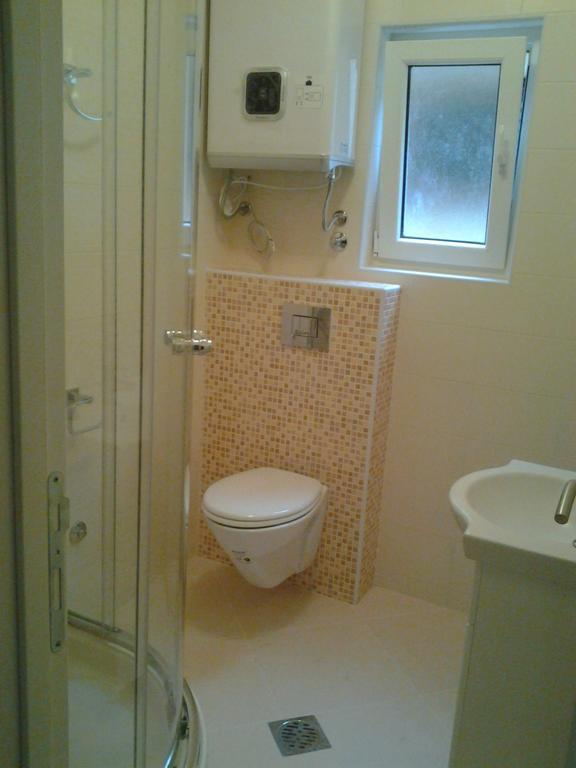 Mediteraneo Apartments Budva Bilik gambar